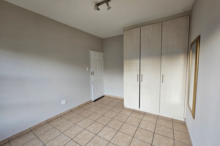 To Let 3 Bedroom Property for Rent in Waterval East North West